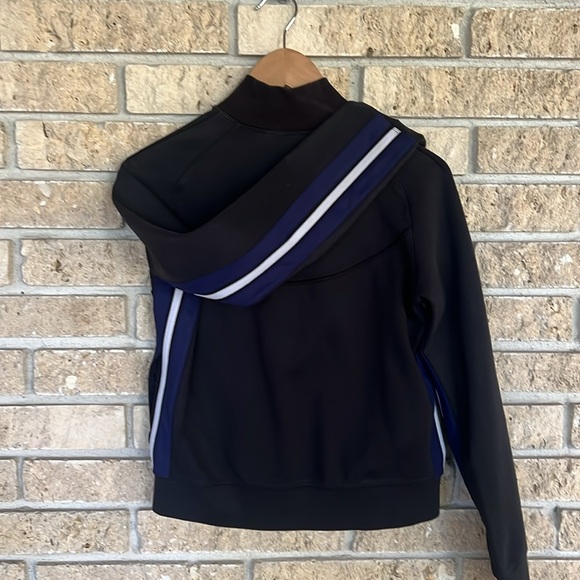 Lululemon track jacket. Cropped. Black with navy and white stripes. - Picture 4 of 5